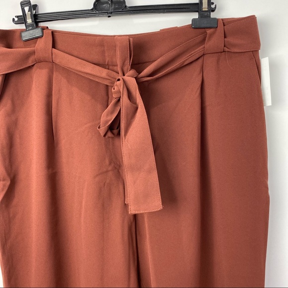 H&M burnt orange high waisted pants NWT - Picture 2 of 6